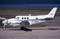 PT-ODA @ SBRJ - this king air is taxying