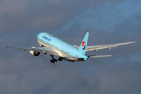 HL7574 @ YSSY - Back home to Korea - by Bill Mallinson