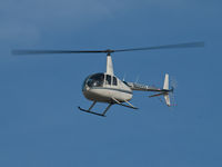 N688SS @ SMO - N688SS over RWY 21 - by Torsten Hoff