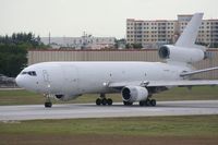 N140WE @ KMIA - /