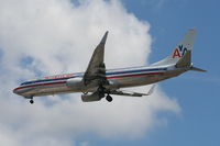 N949AN @ TPA - American 737-800 - by Florida Metal
