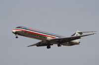 N584AA @ KORD - MD-82
