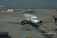 RP-C8611 @ VHHH - Philippines Airlines - by Michel Teiten ( www.mablehome.com )