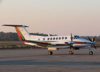 N827HB @ TVR - Parked at the Vicksburg/Tallulah airport. - by ppick