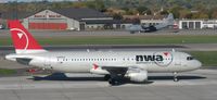 N322US @ KMSP -  - by Kreg Anderson