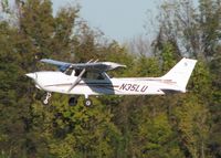 N35LU @ DTN - Landing at Downtown Shreveport. - by paulp