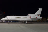 HB-IUX @ VIE - Falcon 900 - by Yakfreak - VAP