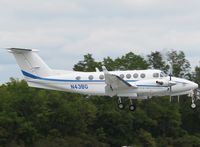 N43BG @ DTN - Landing at Downtown Shreveport. - by paulp