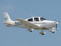 N49TB @ DTN - Landing at Downtown Shreveport. - by paulp
