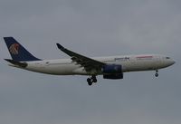 SU-GCE @ VIE - Egypt Air