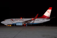 OE-LNN @ VIE - Austrian Airlines Boeing 737-700 - by Yakfreak - VAP