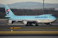 HL7602 @ VIE - Boeing 747-4B5F (SCD) - by Juergen Postl