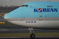 HL7602 @ VIE - Boeing 747-4B5F (SCD) - by Juergen Postl