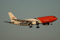 OO-TZC @ VIE - Airbus A300B4-203(F)