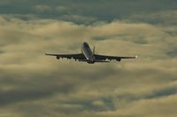 HL7602 @ LOWW - Koean Air Cargo - by Delta Kilo