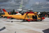 I-CESR @ EGLF - Taken at Farnborough Airshow on the Wednesday trade day, 16th July 2009. - by Steve Staunton