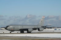 61-0298 @ KMKE - Boeing KC-135R - by Mark Pasqualino