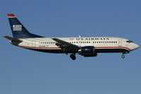 N305AW @ LAS - visitor - by Wolfgang Zilske