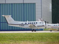 D-IBAR @ EDLN - Beechcraft B200 Super King Air D-IBAR Lindner Hotels D-IBAR @ EDLN - Beechcraft B200 Super King Air D-IBAR Lindner Hotels