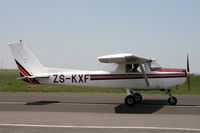 ZS-KXF @ FAGM - FAGM - by Nick Dean