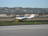 N1111X @ CMA - Czech Aircraft Works Spol Sro SPORTCRUISER SLSA, taxi to Rwy 26 - by Doug Robertson