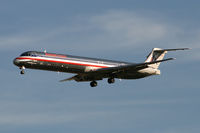 N424AA @ DFW - American Airlines MD-80 on approach to DFW