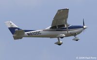 N810DC @ SFQ - Moving along