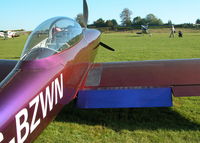 G-BZWN photo, click to enlarge G-BZWN photo, click to enlarge