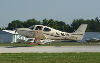 N8163R @ KOSH - SR22
