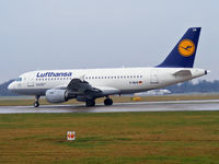 D-AILN @ EGCC - Lufthansa - by chris hall