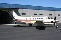 N3237S @ KPAE - KPAE (Prior to having the winglets installed) - by Nick Dean