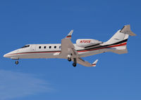 N72CE @ KAPA - On final approach to 17L, fighting some major crosswinds. - by Bluedharma