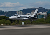 N484MM @ SMO - N484MM arriving on RWY 21 - by Torsten Hoff