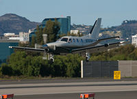 N707AV @ SMO - N707AV arriving on RWY 21 - by Torsten Hoff