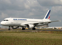 F-GFKO @ LFPG - Passing on paralles runways - by Shunn311