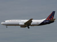 OO-VBR @ EBBR - Boeing B737-4Y0 OO-VNR Brussels Airlines - by Alex Smit