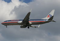 N954AN @ TPA - American 737-800 - by Florida Metal