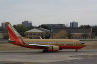 N773SA @ KDAL - Boeing 737-700 - by Mark Pasqualino