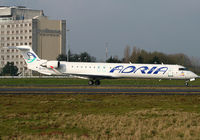 S5-AAL @ LFPG - Passing on parallels runways - by Shunn311