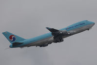 HL7467 @ VIE - Boeing 747-4B5F (SCD) - by Juergen Postl