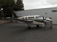 N38XJ @ KVNY - On the ramp