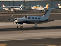 N121HJ @ SMO - N121HJ arriving on RWY 21 - by Torsten Hoff