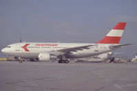 OE-LAD @ VIE - Austrian Airlines Airbus 310 - by Yakfreak - VAP