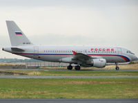 VP-BTQ @ LFPG - Taxiing to Terminal 2 - by Guillaume BESNARD