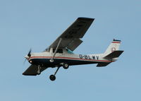 G-BLWV @ EGLK - FINALS FOR RWY 25 - by BIKE PILOT