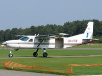 OO-FFB @ EBZW - Cessna C208B Super Cargomaster OO-FFB Skydive Flanders - by Alex Smit