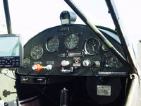 N8104V @ CCB - Cockpit and instruments - by Helicopterfriend