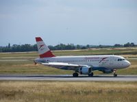 OE-LDG @ LOWW - Austrian