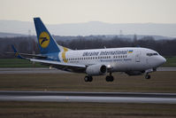 UR-GAT @ VIE - Boeing 737-528 - by Juergen Postl