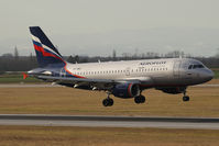 VP-BWG @ VIE - Airbus A319-111 - by Juergen Postl